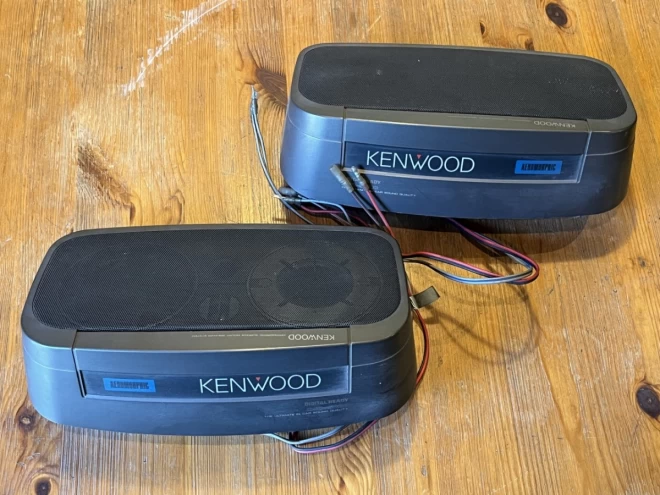 ケンウッド  置き型スピーカー　旧車 部品 動作未チェック 現状品